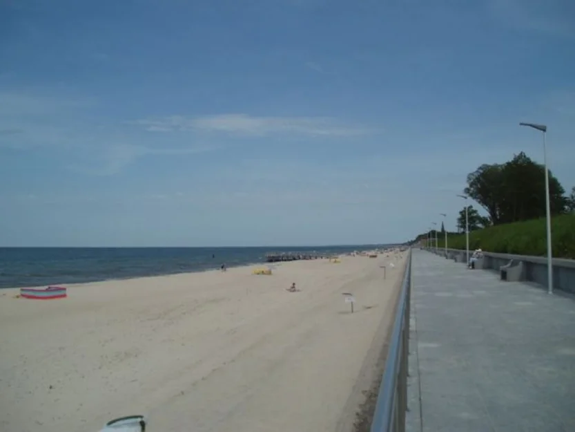 Zdjęcie DOMKI NAD MORZEM DZIEDZIC**** SARBINOWO 240M #24