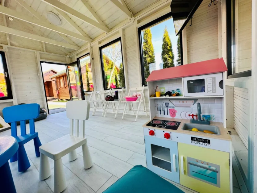 Zdjęcie DOMKI NAD MORZEM DZIEDZIC**** SARBINOWO 240M #9