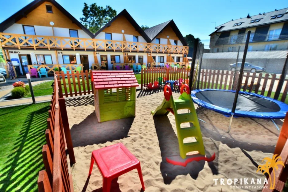 Zdjęcie TROPIKANA Domki Wczasowe #25