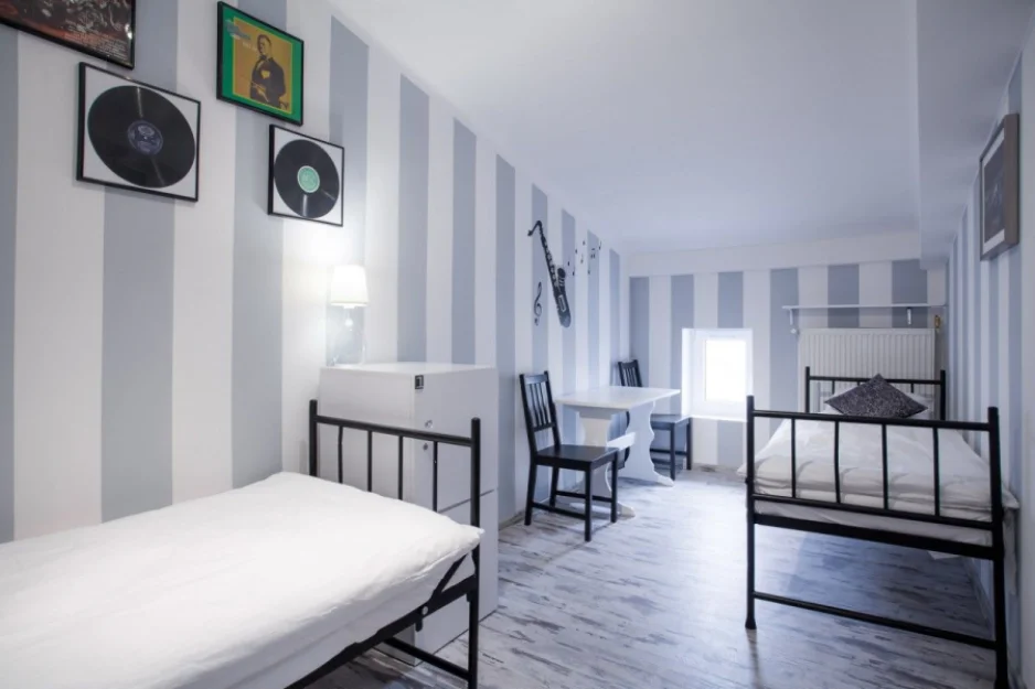 Louis - pokój dwuosobowy ze śniadaniem