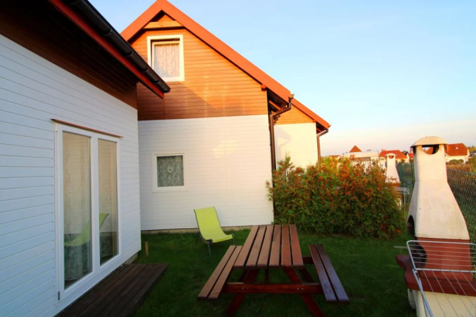 prywatny ogródek przy domku