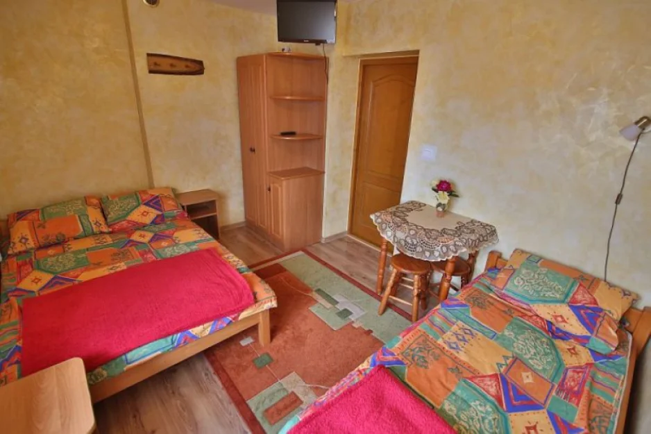 Zdjęcie Dom Wypoczynkowy Limba Pod Kotelnicą #3