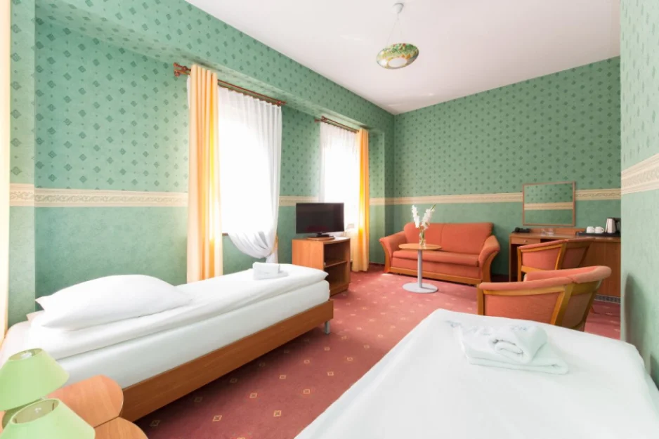 Zdjęcie Ośrodek Wczasowy HELENA #2