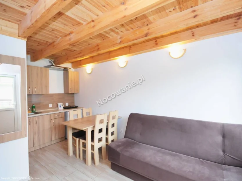 Zdjęcie Pod Akacją domki i pokoje #10