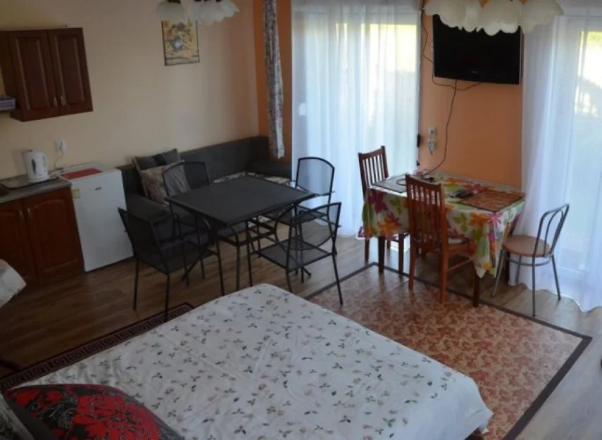 Zdjęcie Pokoje i Apartamenty #28