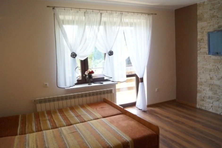 Zdjęcie Pokoje Gościnne w Szczawniku #5