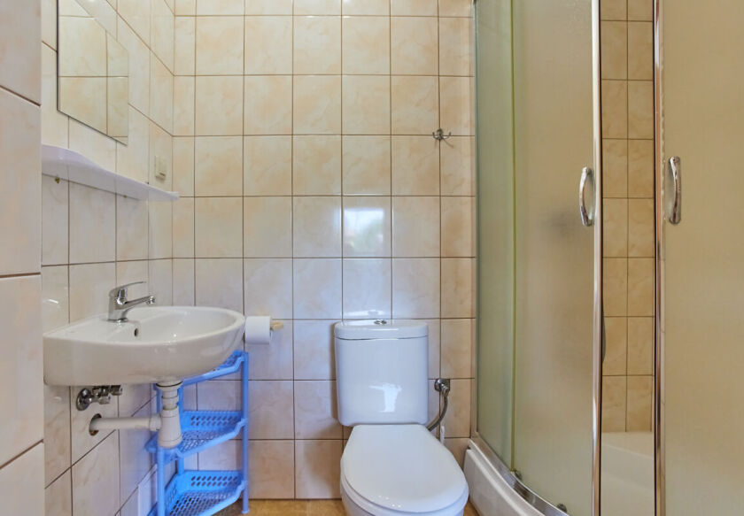 AGA - DOMKI I POKOJE 11