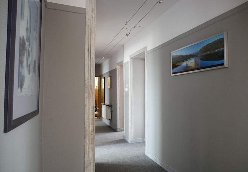 korytarz w apartamencie 2piętro