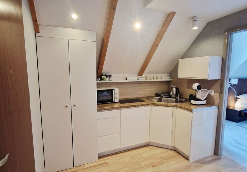 APARTAMENT dwa pokoje z widokiem na morze MALOVES SPA&RESORT 7