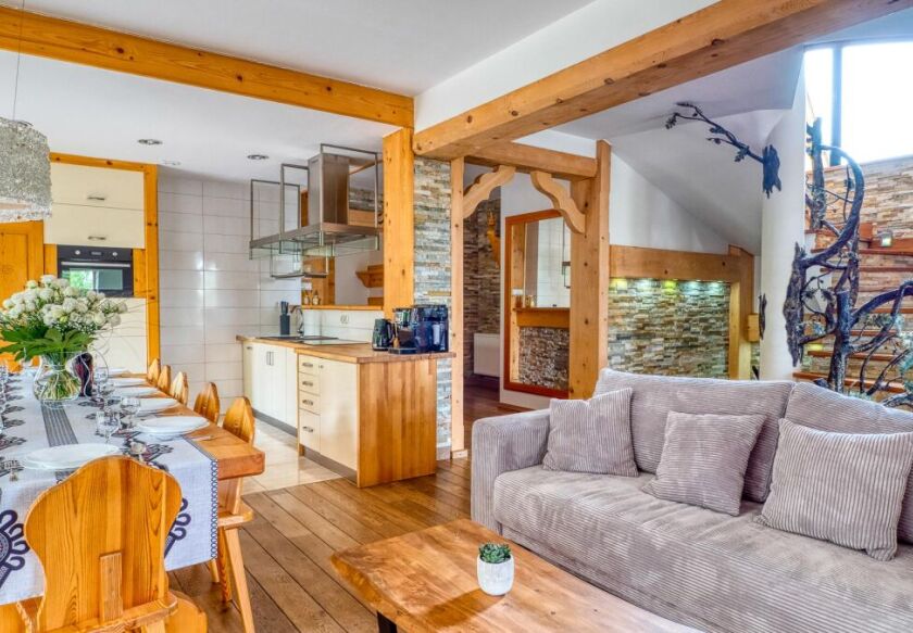 Kompleks Delta House