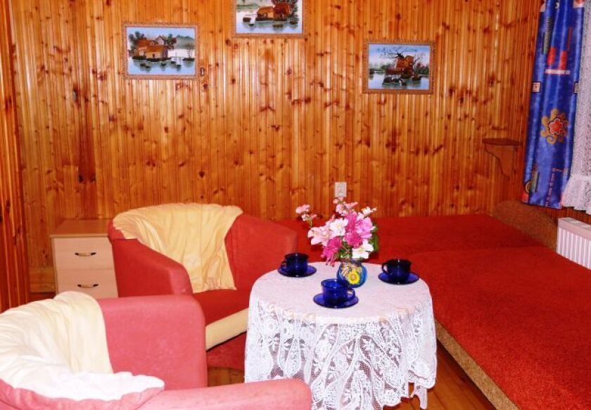 "ASTORIA" Dom Wczasowy 12