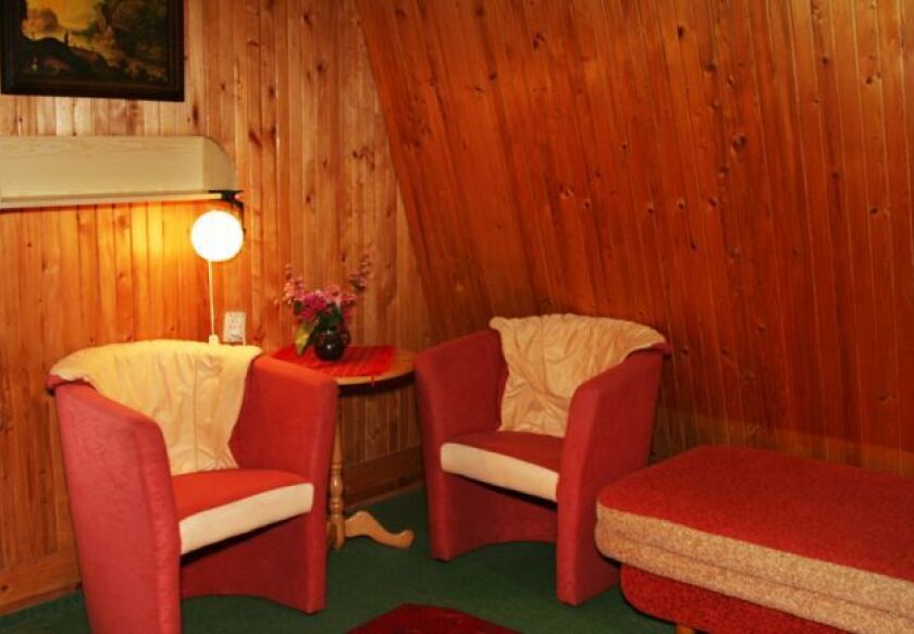 "ASTORIA" Dom Wczasowy 11