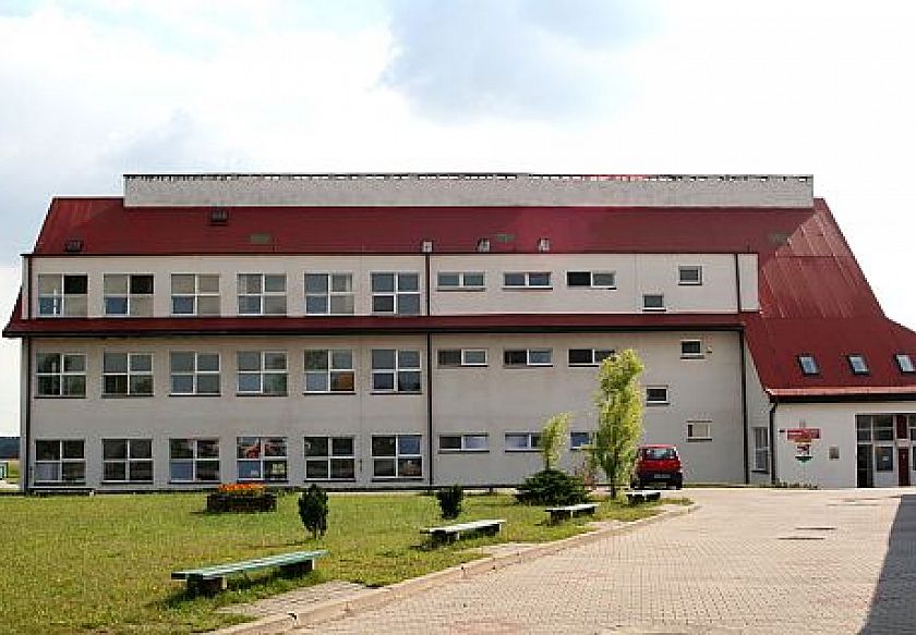 Baza Kolonijna PeTeKraj - noclegi Pobierowo