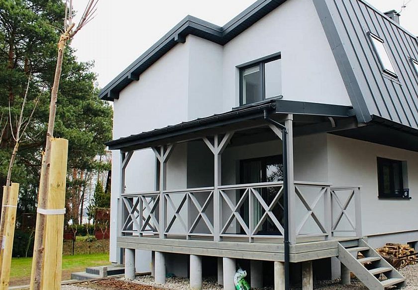 Całoroczny domek 8-os. nad jeziorem 10