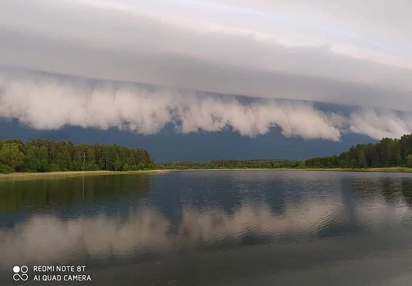 Całoroczny domek 8-os. nad jeziorem 11