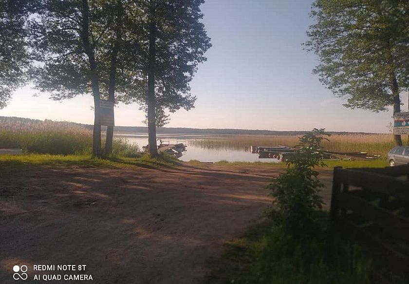 Całoroczny domek 8-os. nad jeziorem 12