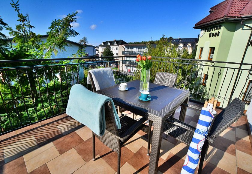 CZAR MORZA Pokoje Gościnne 100m od Plaży  21