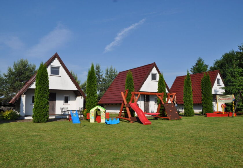 Czerwona Ł&oacute;dka 25