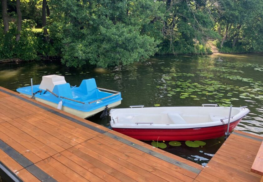 Czerwona Ł&oacute;dka 19