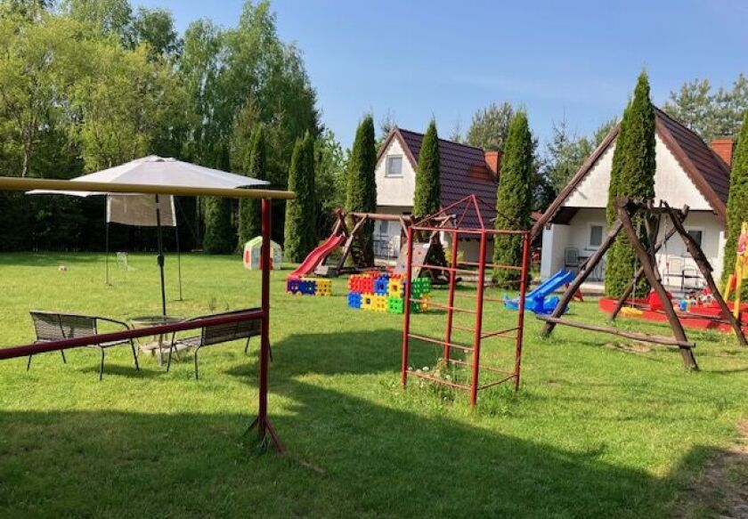 Czerwona Ł&oacute;dka 24