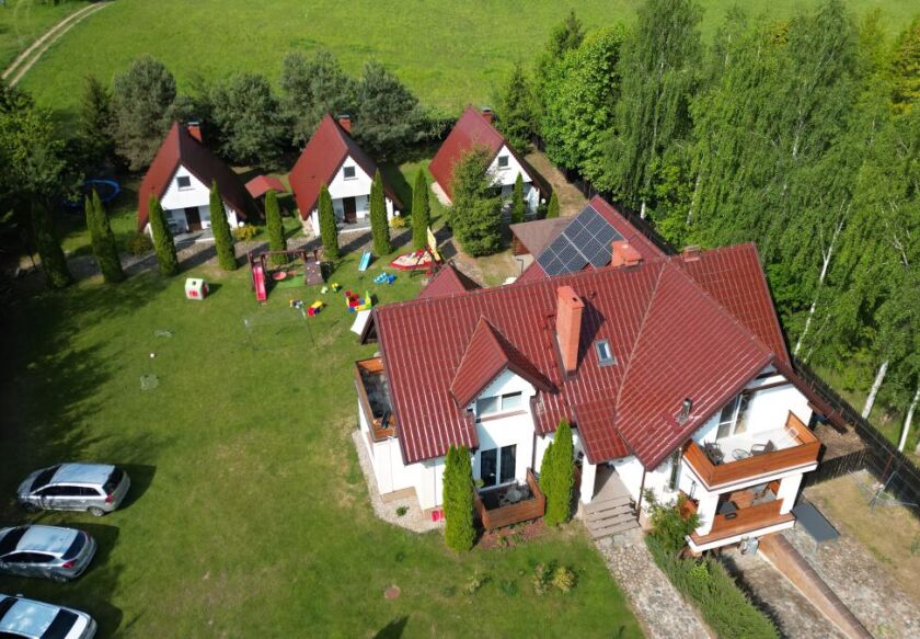 Czerwona Ł&oacute;dka 22