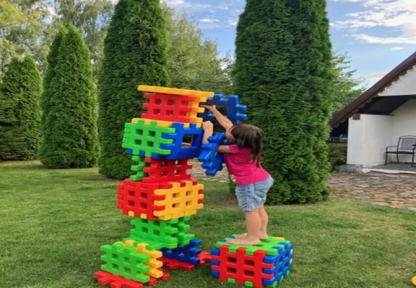 Czerwona Ł&oacute;dka 30