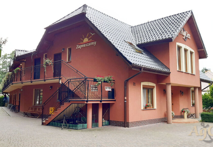 Dom Gościnny AgCez - noclegi Międzywodzie