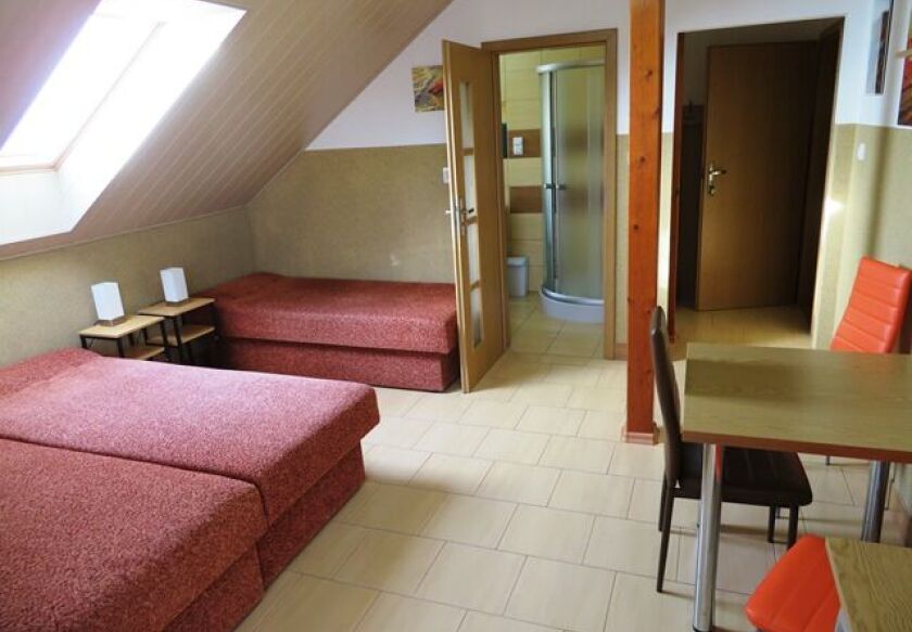 Dom Gościnny EWA 12