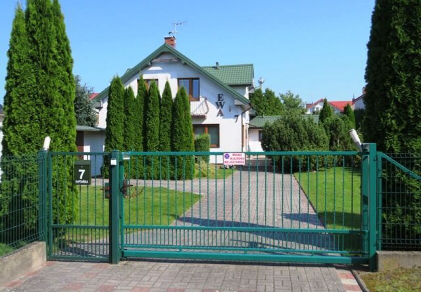 Dom Gościnny EWA 10