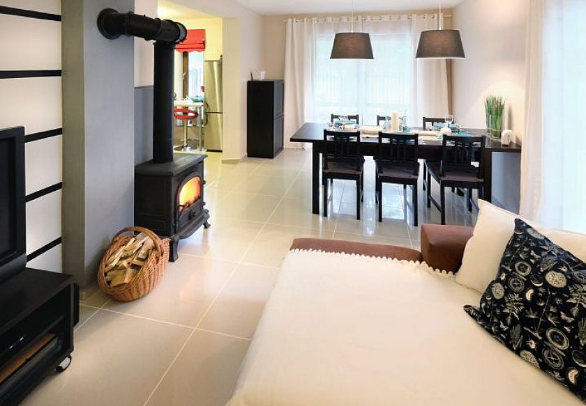 Dom "Kotik" w Łukęcinie Spacerowa 2s - noclegi Łukęcin