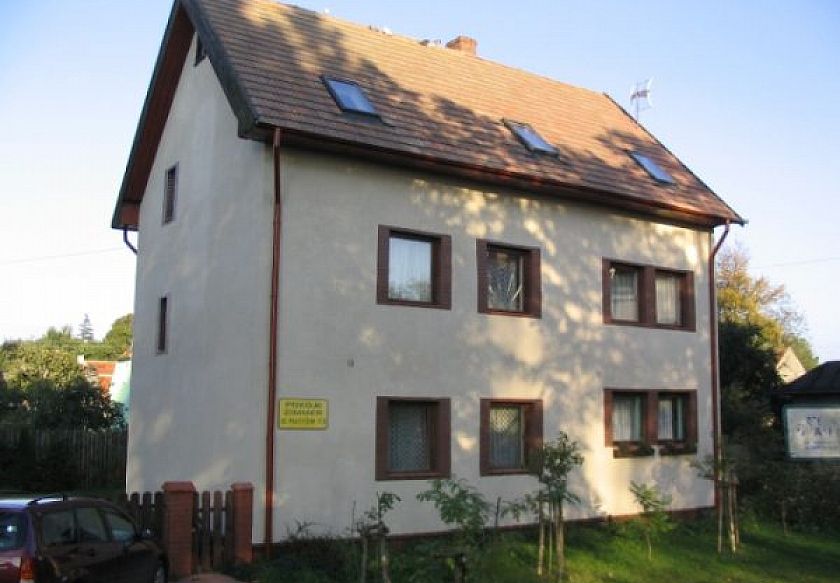 Dom Wczasowy "Abra" - noclegi Łeba