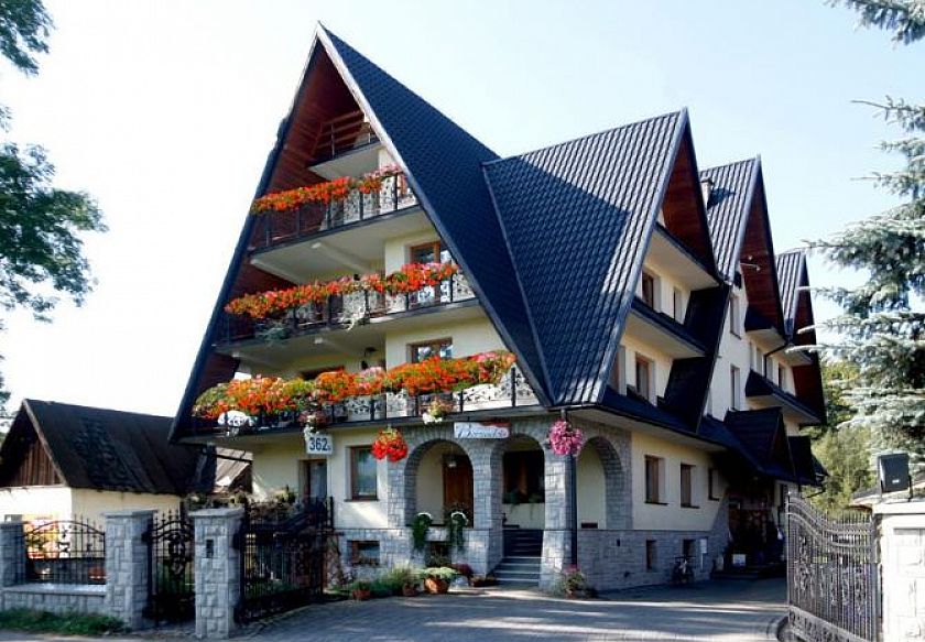 Dom Wczasowy Bernadeta - noclegi Biały Dunajec