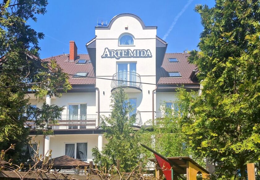 Dom Wypoczynkowy ARTEMIDA 11