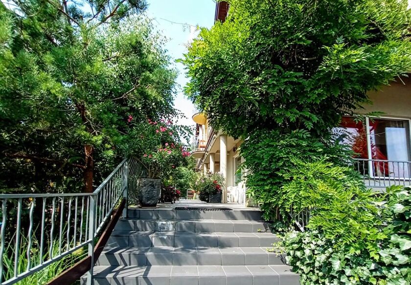 Dom Wypoczynkowy ARTEMIDA 5