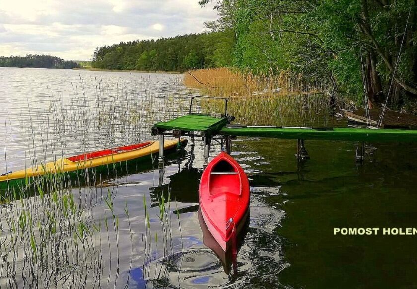 DOMEK NAD JEZIOREM ogrodzony, pomost, plaża, las 13