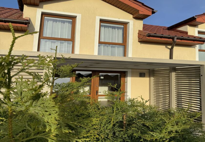 Domki & Apartamenty z basenem "KORALIA" 52