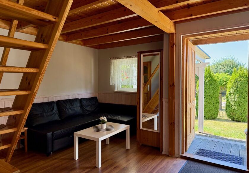 DOMKI - EDEN - Pustkowo 24