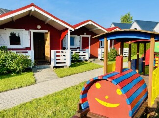 Nocleg w Sarbinowie - DOMKI GROSZEK 250m od morza