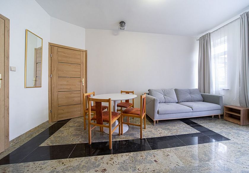 Domki i Dom gościnny SŁONECZNY 13