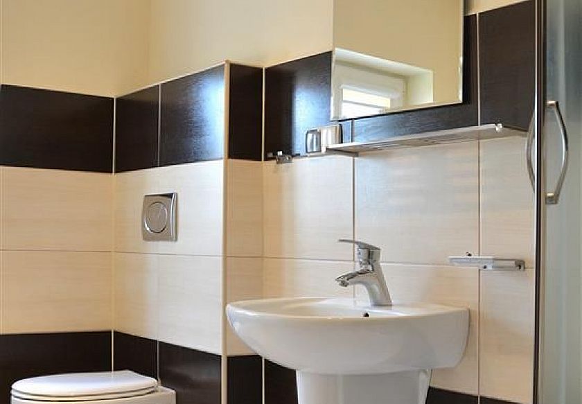 Domki i Dom gościnny SŁONECZNY 16