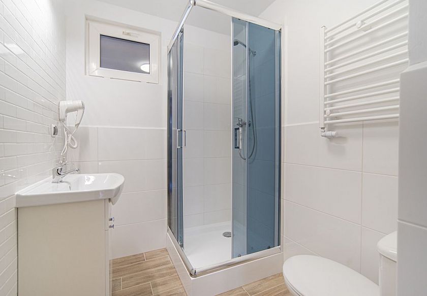 Domki i Dom gościnny SŁONECZNY 11