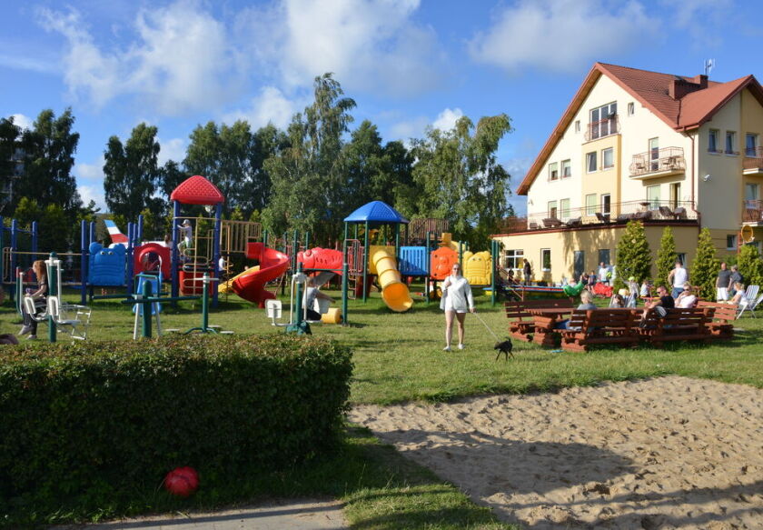 Domki i Kompleks Wypoczynkowy SEDNA 44