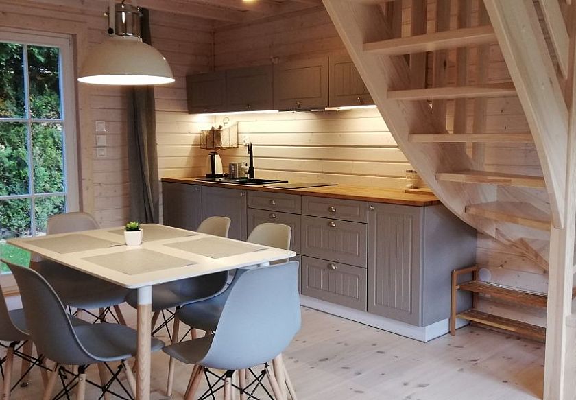 Domki JAMAJKA i apartament MAKS Międzywodzie 24