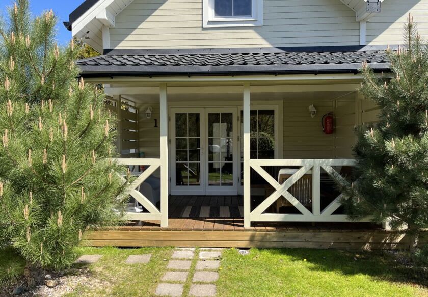 Domki JAMAJKA i apartament MAKS Międzywodzie 40