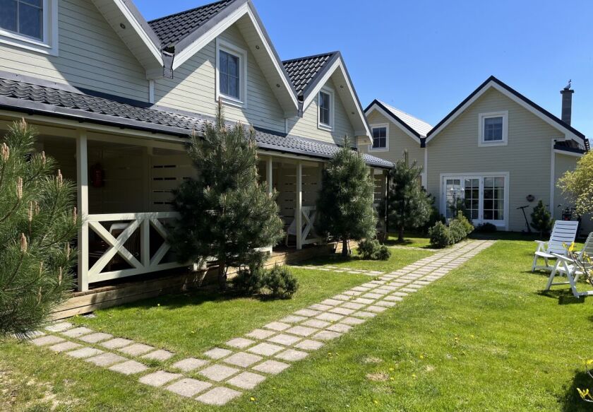 Domki JAMAJKA i apartament MAKS Międzywodzie 41