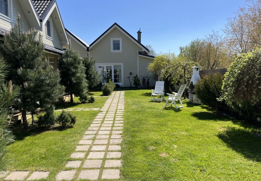 Domki JAMAJKA i apartament MAKS Międzywodzie 42