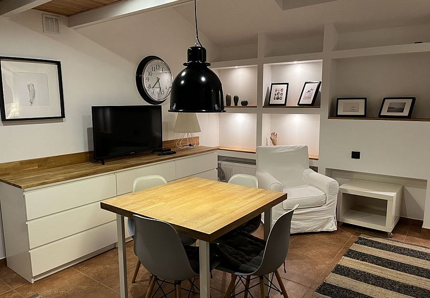 Domki JAMAJKA i apartament MAKS Międzywodzie 27