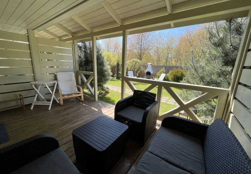 Domki JAMAJKA i apartament MAKS Międzywodzie 48