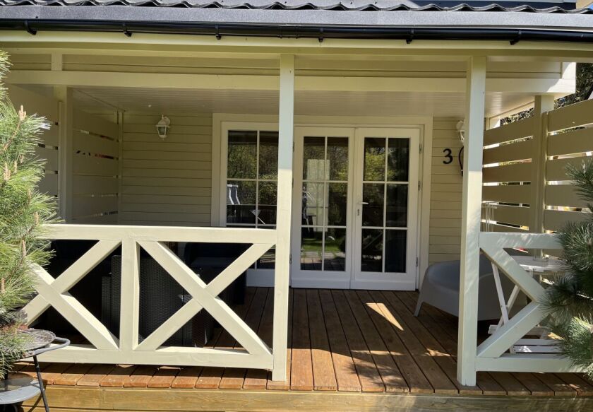 Domki JAMAJKA i apartament MAKS Międzywodzie 53