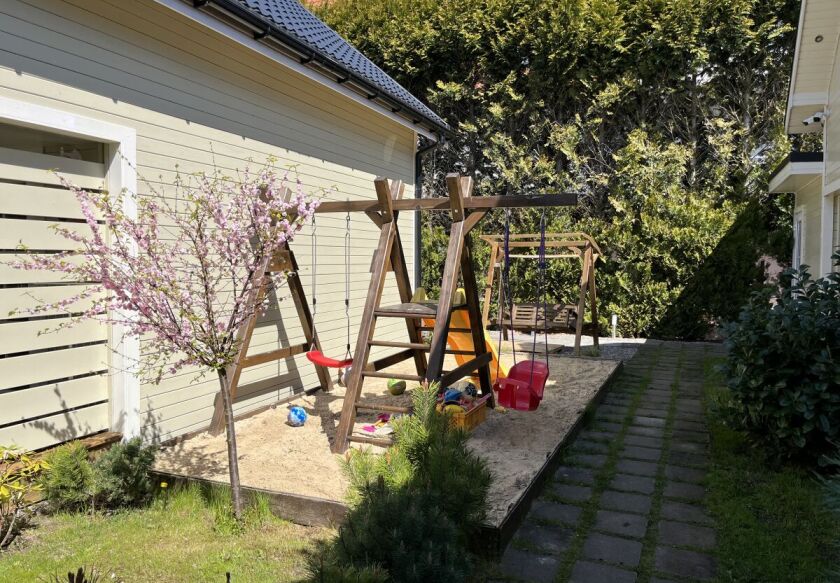 Domki JAMAJKA i apartament MAKS Międzywodzie 67